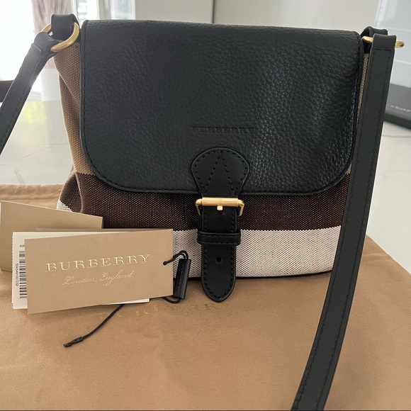 Burberry Bags Burberry Tricolor Shouldercrossbody Bag Poshmark
